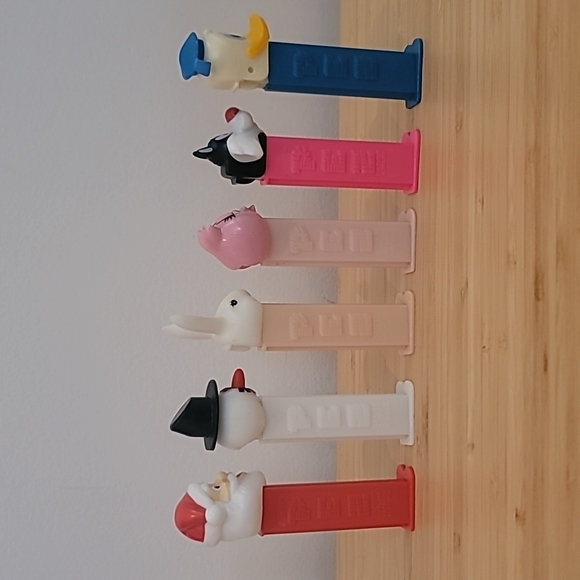 90's Vintage PEZ Dispensers - Picture 2 of 4
